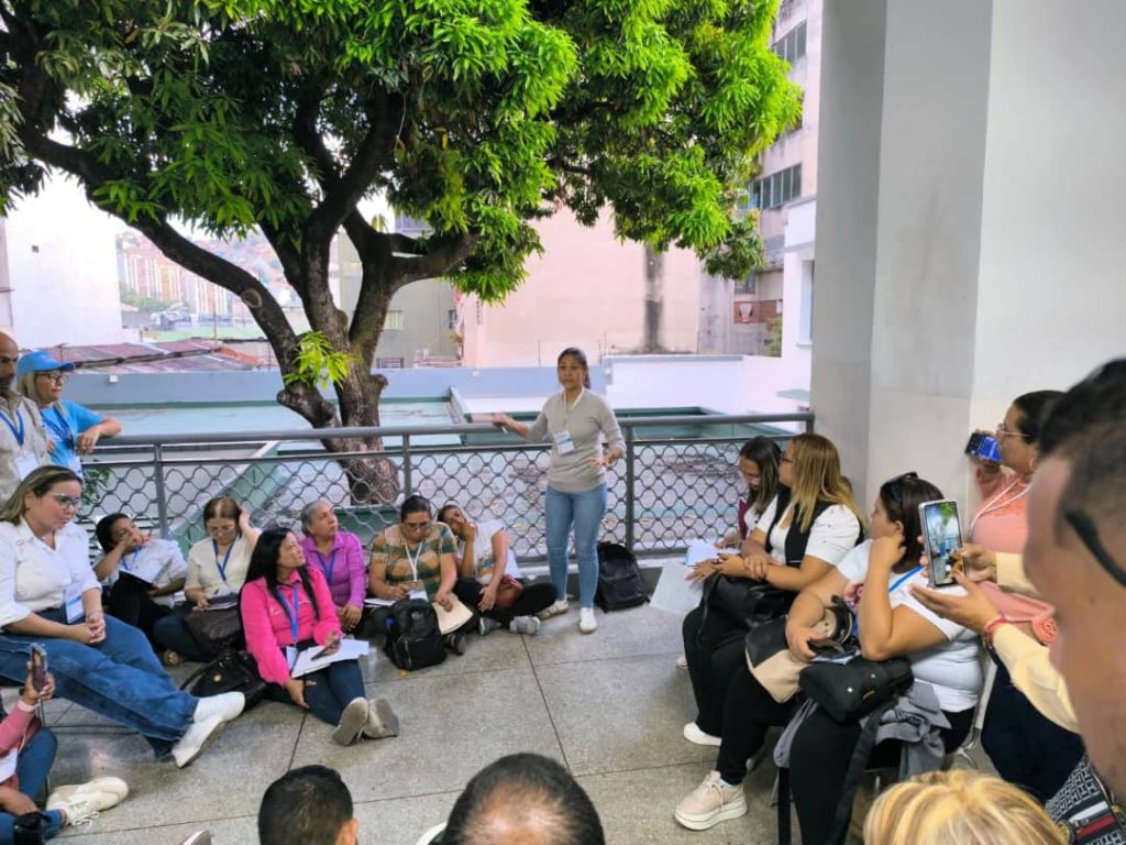 Docentes monaguenses proponen en el Congreso Pedagógico de Maestras y Maestros bolivarianos priorizar la atención a estudiantes neurodivergentes 2 IMG 20250814 WA0183