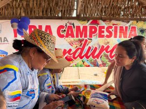 Gobierno Bolivariano garantiza atención integral a más de 3 mil familias indígenas en la Guajira 5 WhatsApp Image 2026 06 05 at 7.25.13 PM