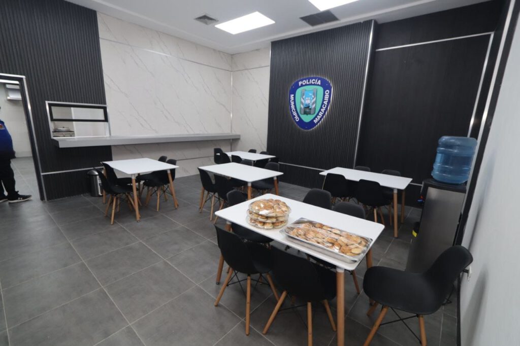 Alcalde Di Martino modernizó con altos estándares la sede de Polimaracaibo del Noroeste de la ciudad 7 WhatsApp Image 2026 07 20 at 9.28.29 PM