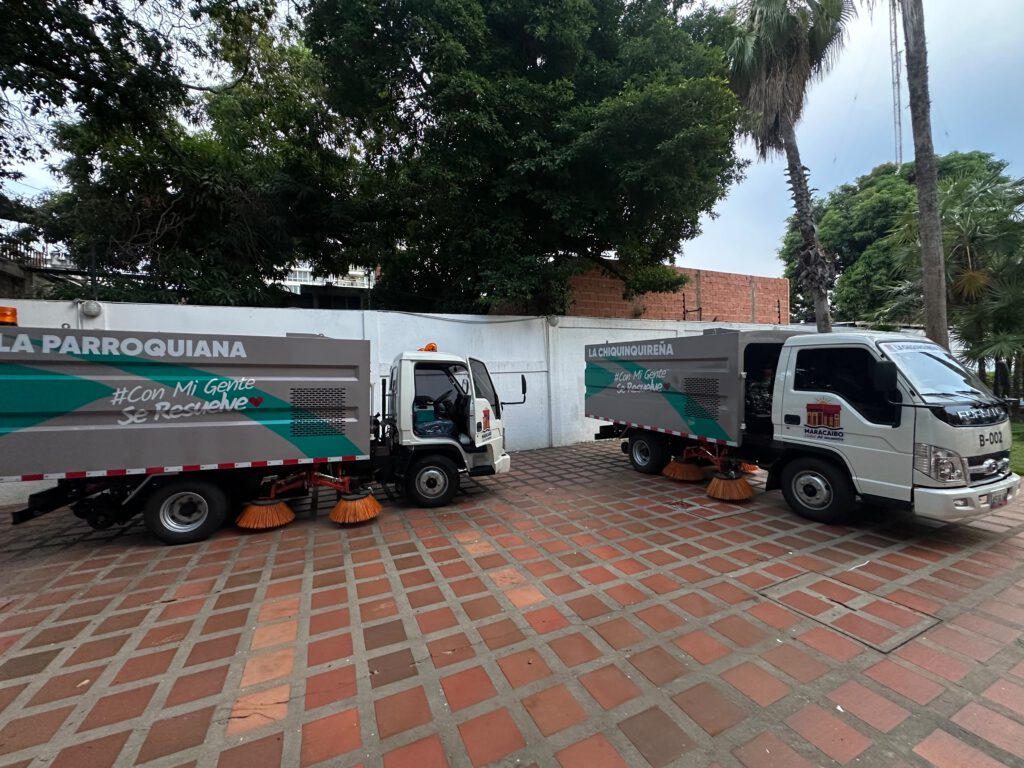 Joemel Robles: "Después de 19 años el alcalde Di Martino trajo las barredoras otra vez 4 WhatsApp Image 2026 10 01 at 9.00.32 PM