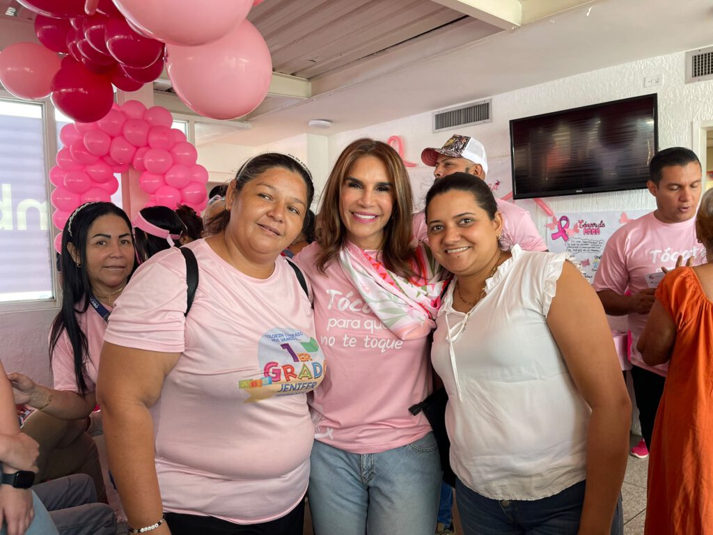 Ana Clara de Di Martino: “Debemos cuidarnos porque la mujer es el centro del hogar y de la sociedad" 3 WhatsApp Image 2026 10 08 at 5.03.58 PM