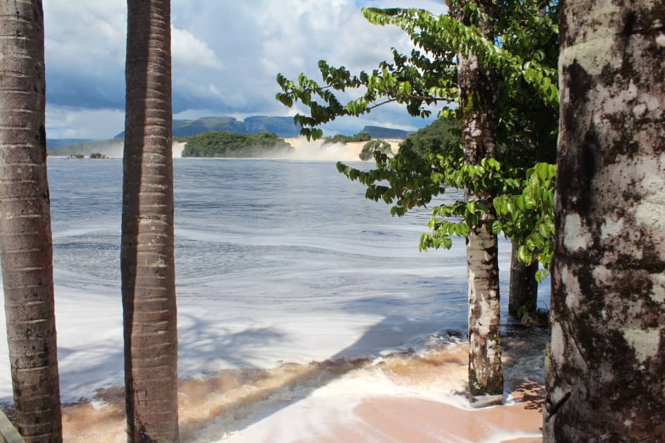 Atractivos que ofrece el Campamento Canaima en esta temporada 4 canaima 4 1