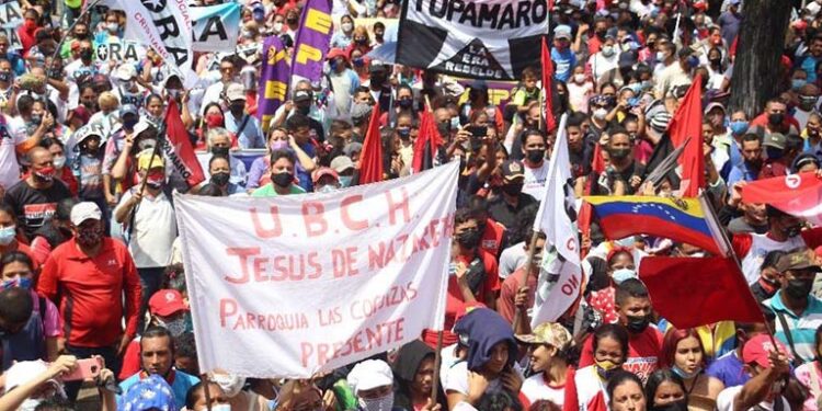 Presidente Maduro llama a una campaña limpia