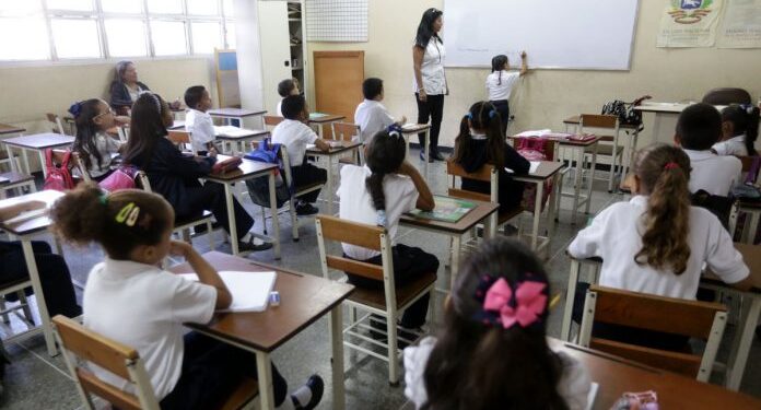 Carabobo en espera de reinicio de clases presenciales 1 Carabobo en espera de reinicio de clases presenciales