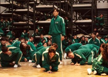 Los concursantes luchan por mantenerse con vida en la serie de Netflix "El juego del calamar”.