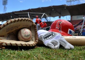 fe0739cf044a4c99a3e1cc3e31a3181d