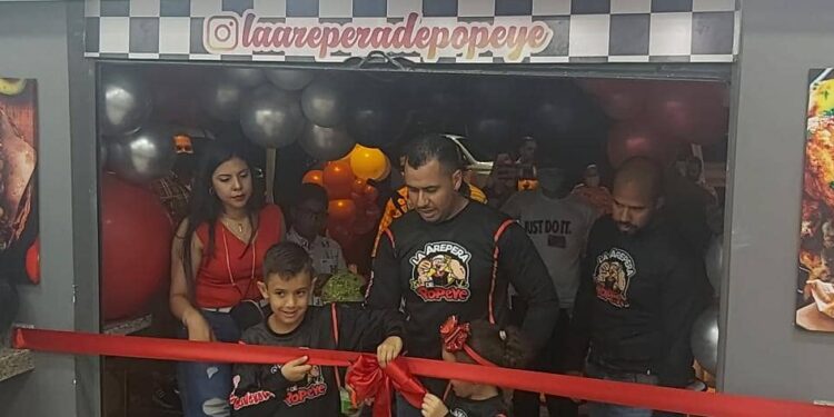 La arepera de Popeye abre sus puertas con 40 sabores para deleitar a los comensales de Maturín 1 Una nueva alternativa para los amantes de la arepa en Maturín.