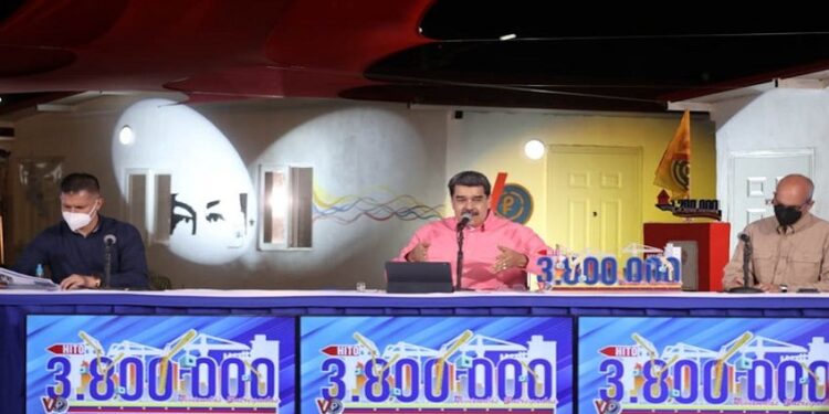 Presidente Maduro pidió salir a votar este 21N para dar una "lección de dignidad y respeto" 1 04068c3a42fa4c50a49799228b4f878e