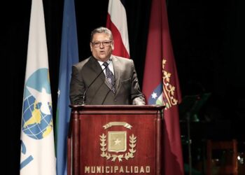 5685f620092d4d5c015d18d18ed5a17b