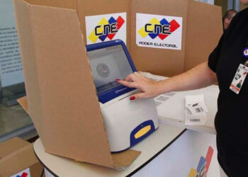 Alistados mil 875 equipos de votación en el país