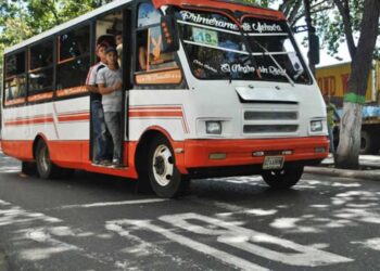 Sector transporte desmiente paralización del servicio en Maturín