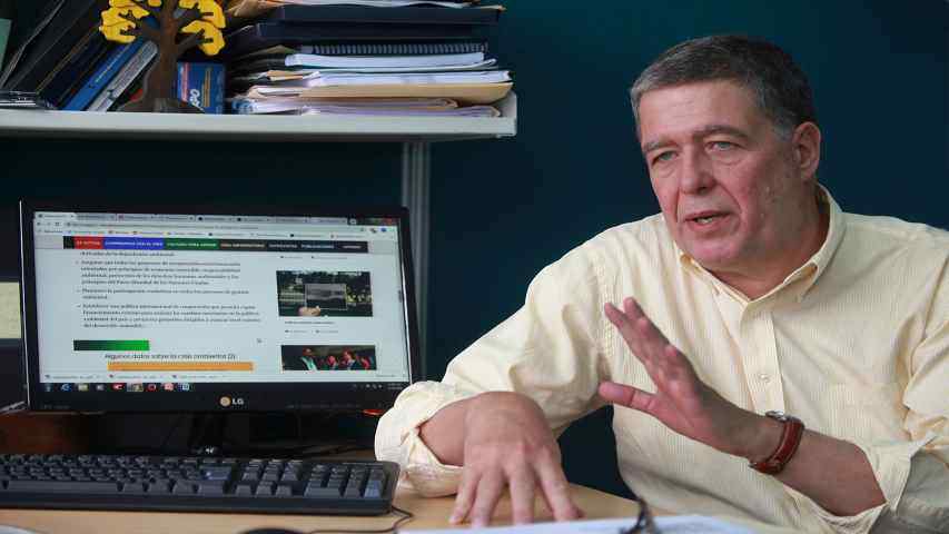 Entorno socio-económico del país no estimula debate sobre cambio climático 2 Entorno socio-económico del país no estimula debate sobre cambio climático