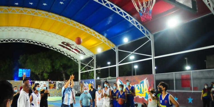 Inauguran Polideportivo en honor a Maradona en Carabobo 1 Polideportivo carabobo