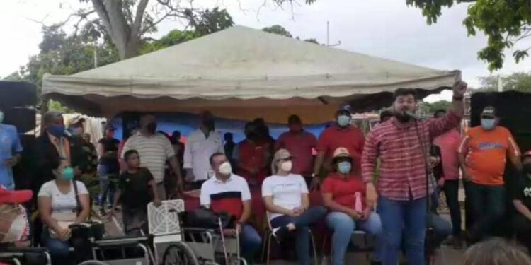 Ernesto Luna entregará autobús a zona campesina de Aribí 1 WhatsApp Image 2021 11 09 at 1.16.18 PM 1