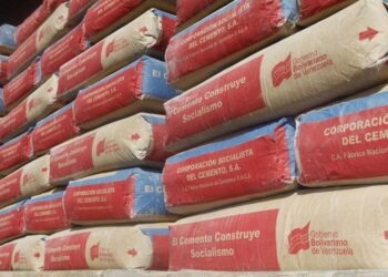 En Monagas  se encuentra la Corporación Socialista de Cemento.