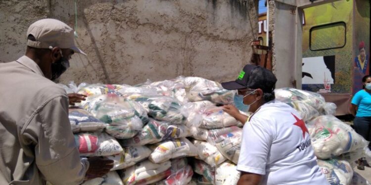 Muere de un paro cardíaco jefa de calle del CLAP 1 clap1 800x445 1