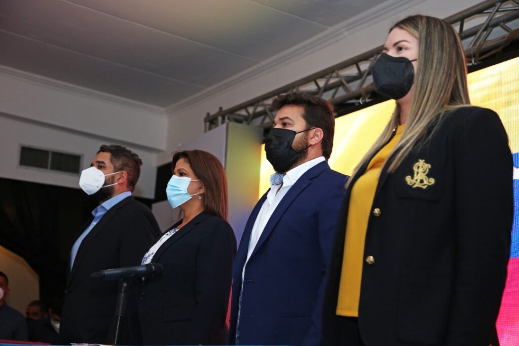 Ernesto Luna y Ana Fuentes promueven la confianza con empresarios en pro del desarrollo económico en Monagas 4 empresarios 3