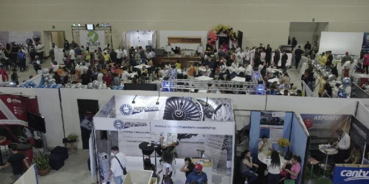 Más de 34 mil personas participaron en la Expo Tecnología Aeronáutica 2021 1 Más de 34 mil personas participaron en la Expo Tecnología Aeronáutica 2021