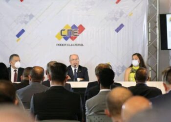 f92e632ed8cf49d697b2ccd5a0e8b946