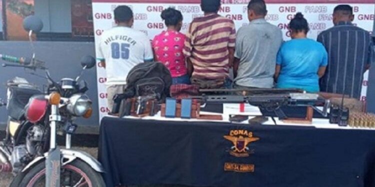 Incautaron en Guárico un fusil de asalto y 184 municiones 1 Detenidos integrantes de la banda "El Chaci"
