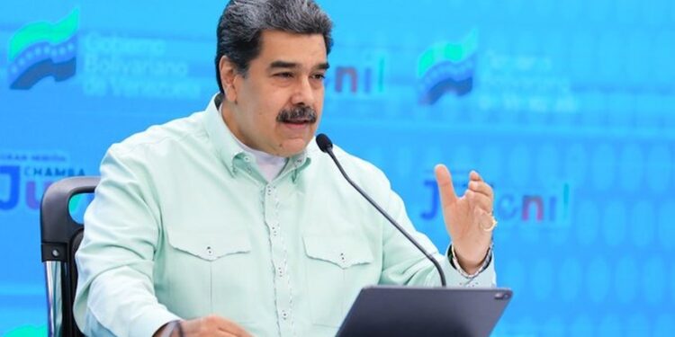 Maduro denuncia negación de ayuda de Acnur y la OIM