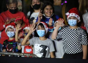 Presidente Maduro envía un abrazo al pueblo