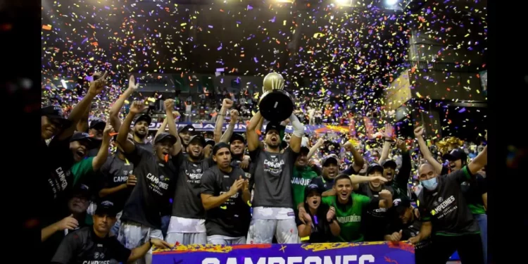 Maduro felicita a la "tribu" titulados campeones en baloncesto 2021 1 Maduro felicita a la "tribu" titulados campeones en baloncesto 2021