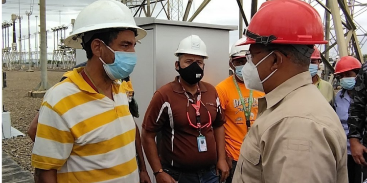 742688e50bee457dad1c8adece5a40b2