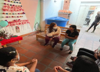 Alcaldesa Meléndez sostuvo encuentro con niñas de Atención mi Orquídea