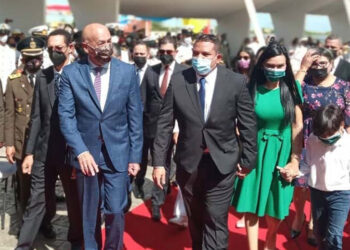 Rodríguez insta a la unidad de los pueblos