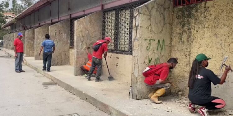 Inician recuperación del Mercado Libre de Macarao en Caracas