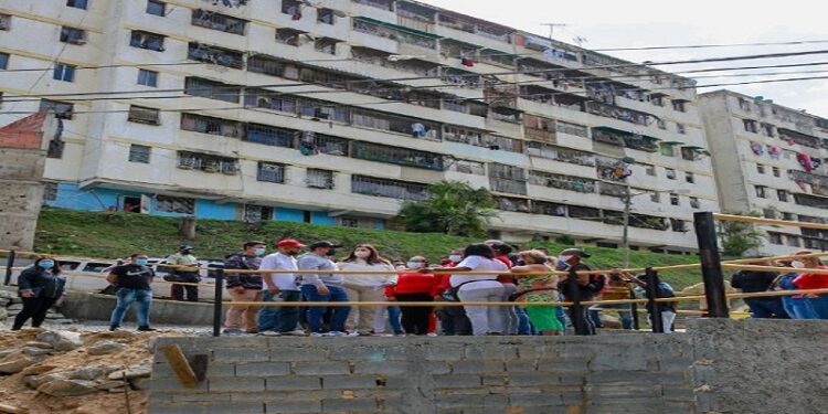 Continúan trabajos de rehabilitación del sector Kennedy 1 Continúan trabajos de rehabilitación del sector Kennedy