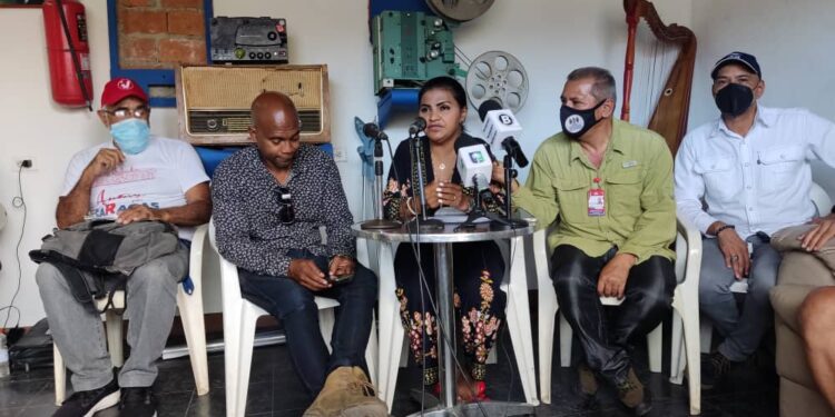 Medios alternativos y comunitarios aportan ideas para Ley de Comunicación Popular 1 IMG 20211210 WA0132