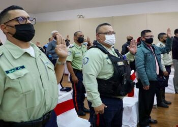 Juramentan Comités de Contraloría Social Policial