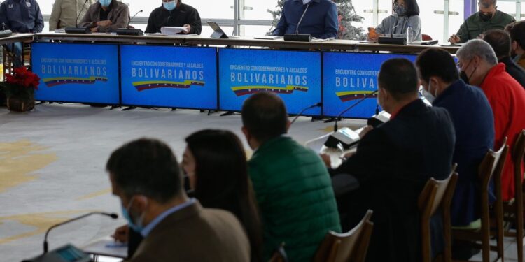 Presidente Maduro continúa reunión con Alcaldes y Gobernadores del país 1 Presidente Maduro continúa reunión con Alcaldes y Gobernadores del país