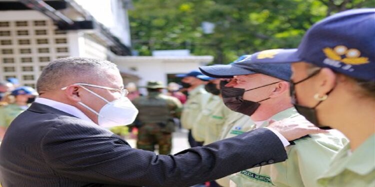 Alcaldesa Meléndez incorporó a 167 nuevos oficiales a la Policía de Caracas 1 Alcaldesa Meléndez incorporó a 167 nuevos oficiales a la Policía de Caracas