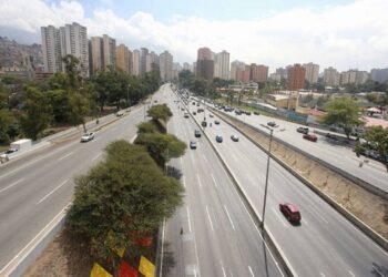 Autopista Valle-Coche, ubicada en Caracas