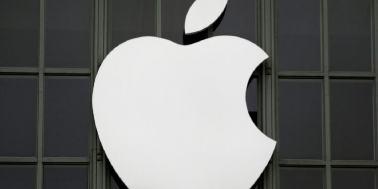 El acuerdo beneficiará a la población tecnológica