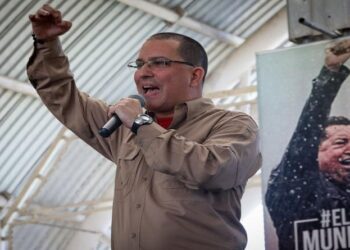 El Ministro de Industrias y Producción Nacional de Venezuela, Jorge Arreaza es el candidato a la gobernación de Barinas.