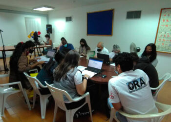 Políticos validan cuadernos de votación para el 9-E