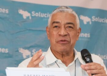 Claudio Fermín, postulado a la candidatura de la gobernación de Barinas.