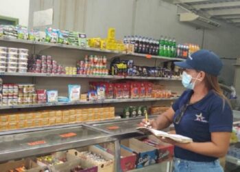 Sundde realiza recorrido a nivel nacional para verificar precios justos 4 Inspeccionan si los precios están enmarcados en el nuevo cono monetario