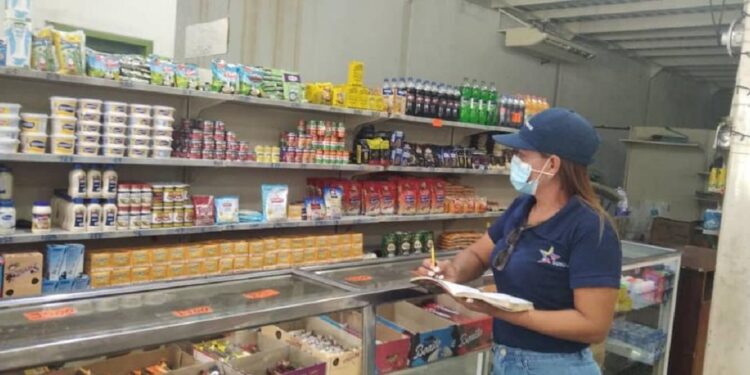 Inspeccionan si los precios están enmarcados en el nuevo cono monetario