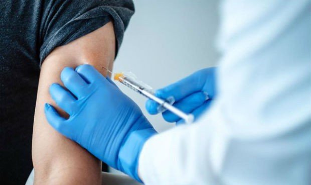 vacuna covid pfizer todos efectos secundarios canada 8215