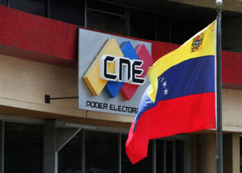 CNE aprobó 3 solicitudes para revocatorio presidencial