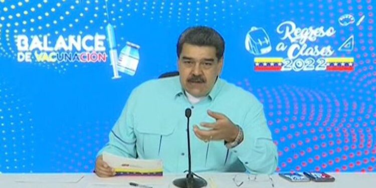 Evalúan retorno al esquema 7+7 ante posibles contagios