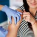 Mujeres vacunadas contra el covid-19 podrían presentar cambios en ciclo menstrual 9 La investigación realizó un seguimiento de casi 4.000 mujeres en los EEUU.