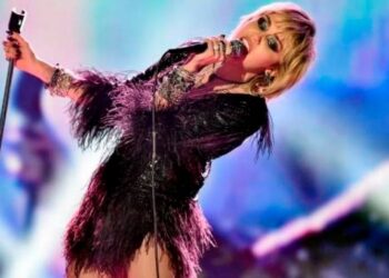 aca056404d144e76a3929d4e55042721