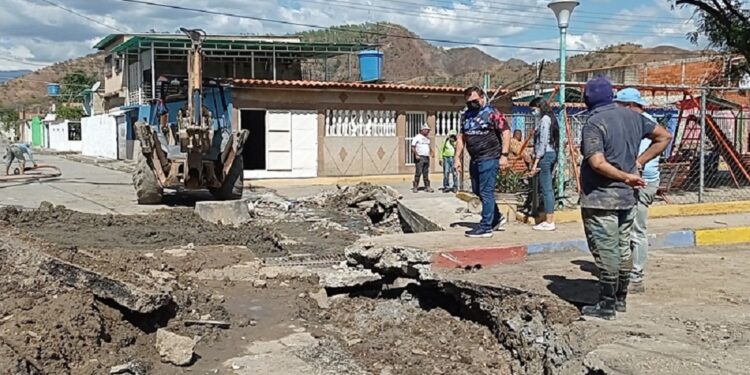 Sustituyen 14 metros lineales de aguas servidas en Cagua 1 Mejorarán otros sectores de la parroquia