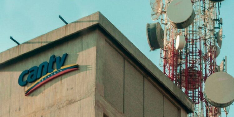 Puntos de ventas y servicios de Internet están caídos